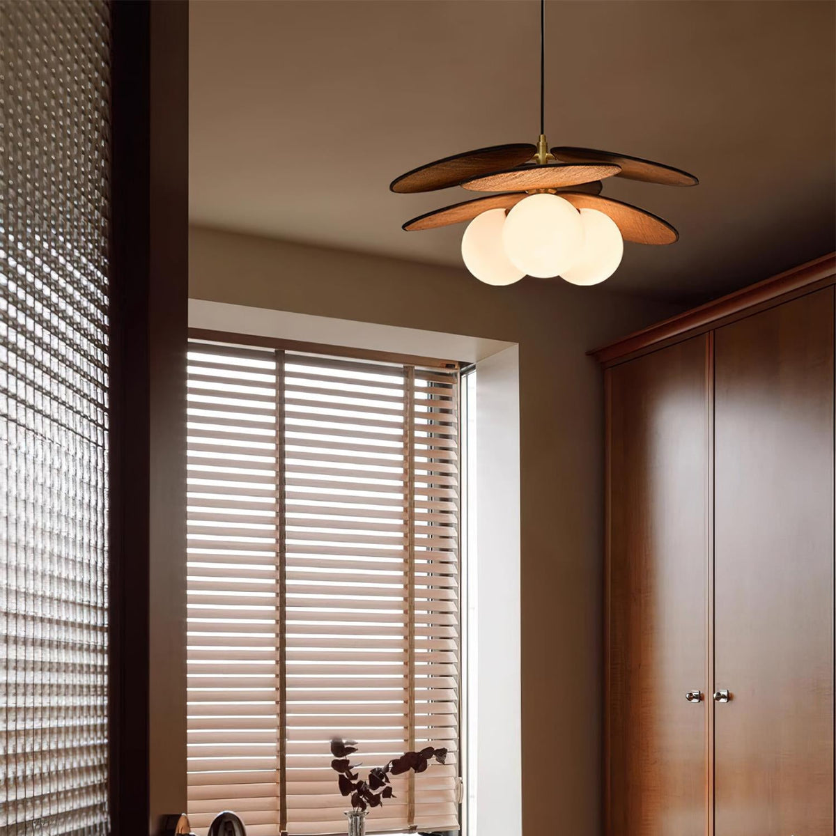 Elvo Wooden Petal Pendant Light-Neutral Decor