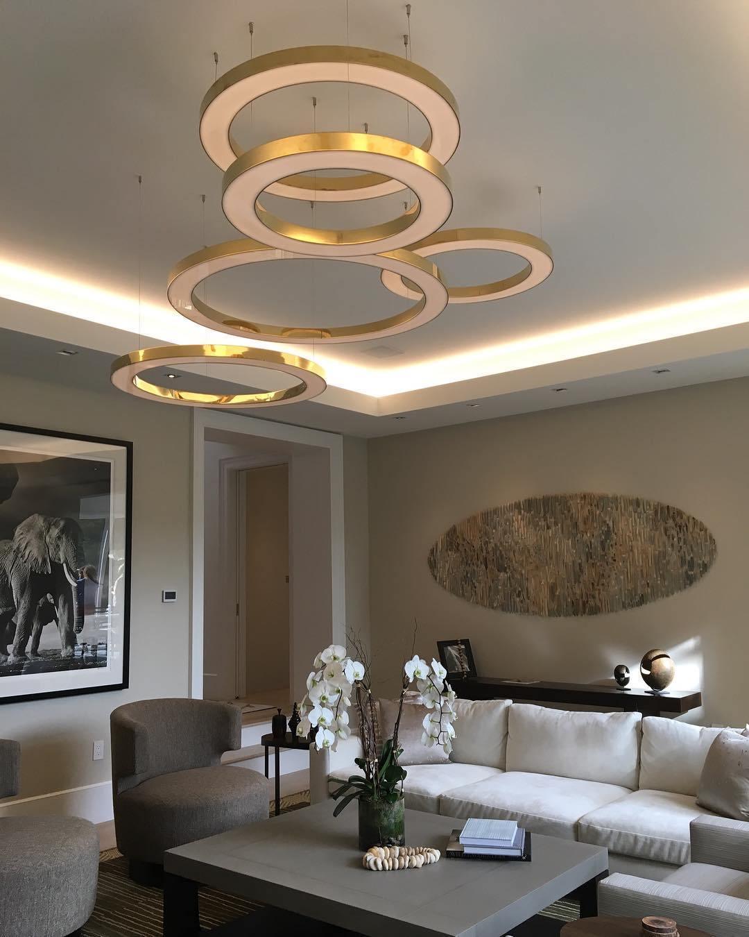 Toreon Suspension Dorée Moderne
