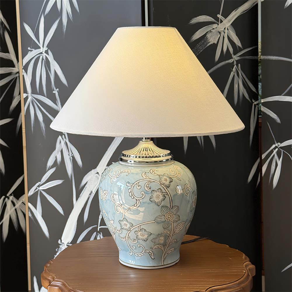 Viraarira Lampe de Table