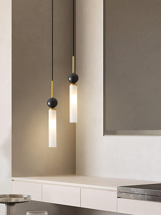 Thea Suspension minimaliste en marbre