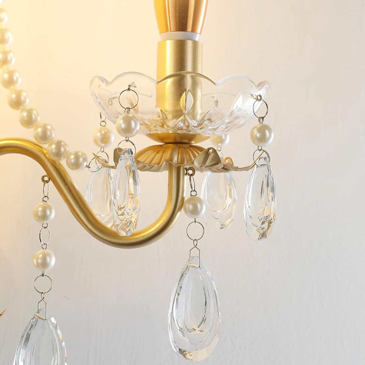 Wall Lamp Metal Crystal Pearls Ornate Elegant Chic Home Elegant-Neutral Decor