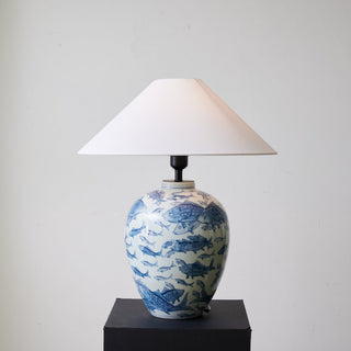 Tel Lampe de Table en Tissu Traditionnelle