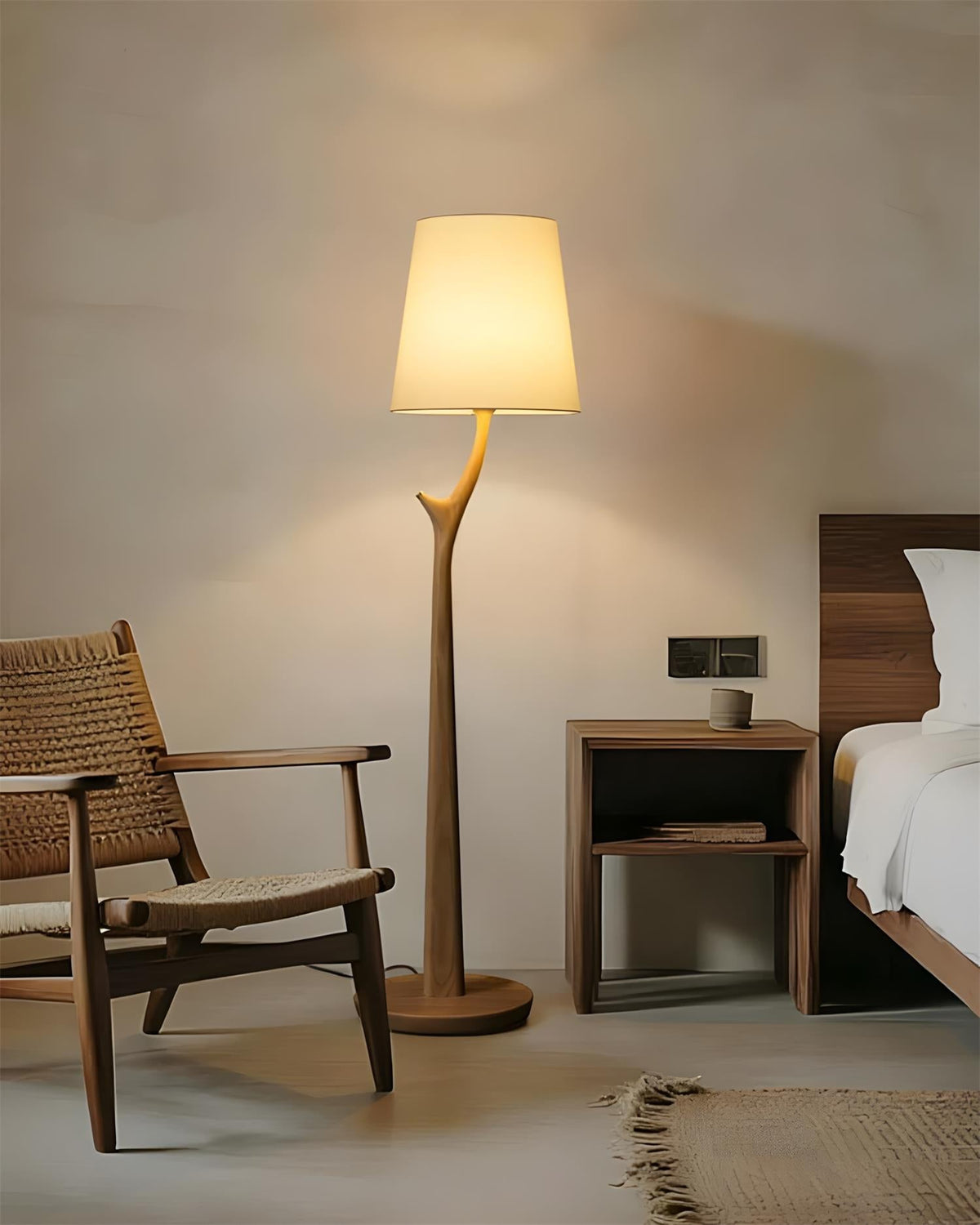 Norinia Lampadaire