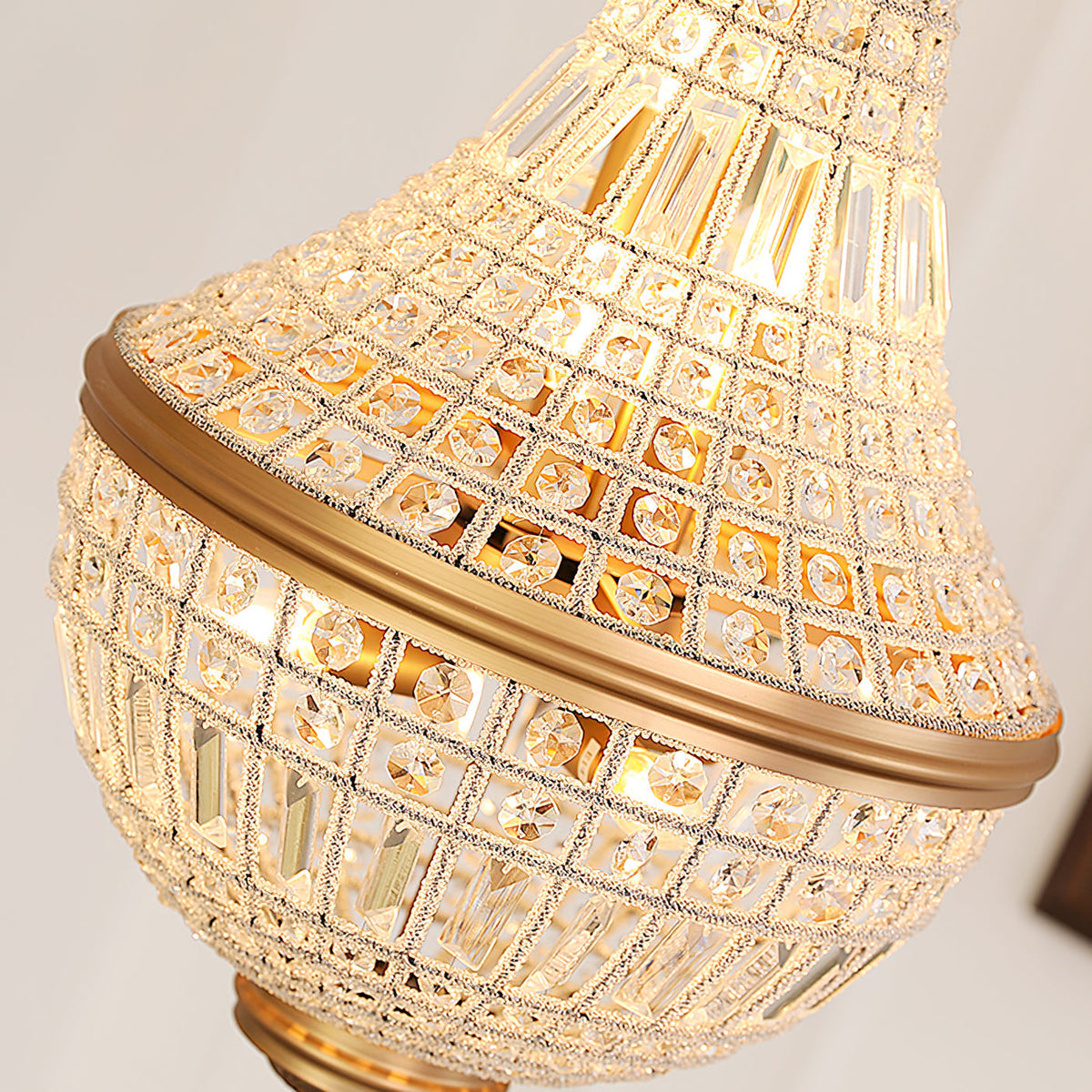 Auristella Crystal Chandelier-Neutral Decor