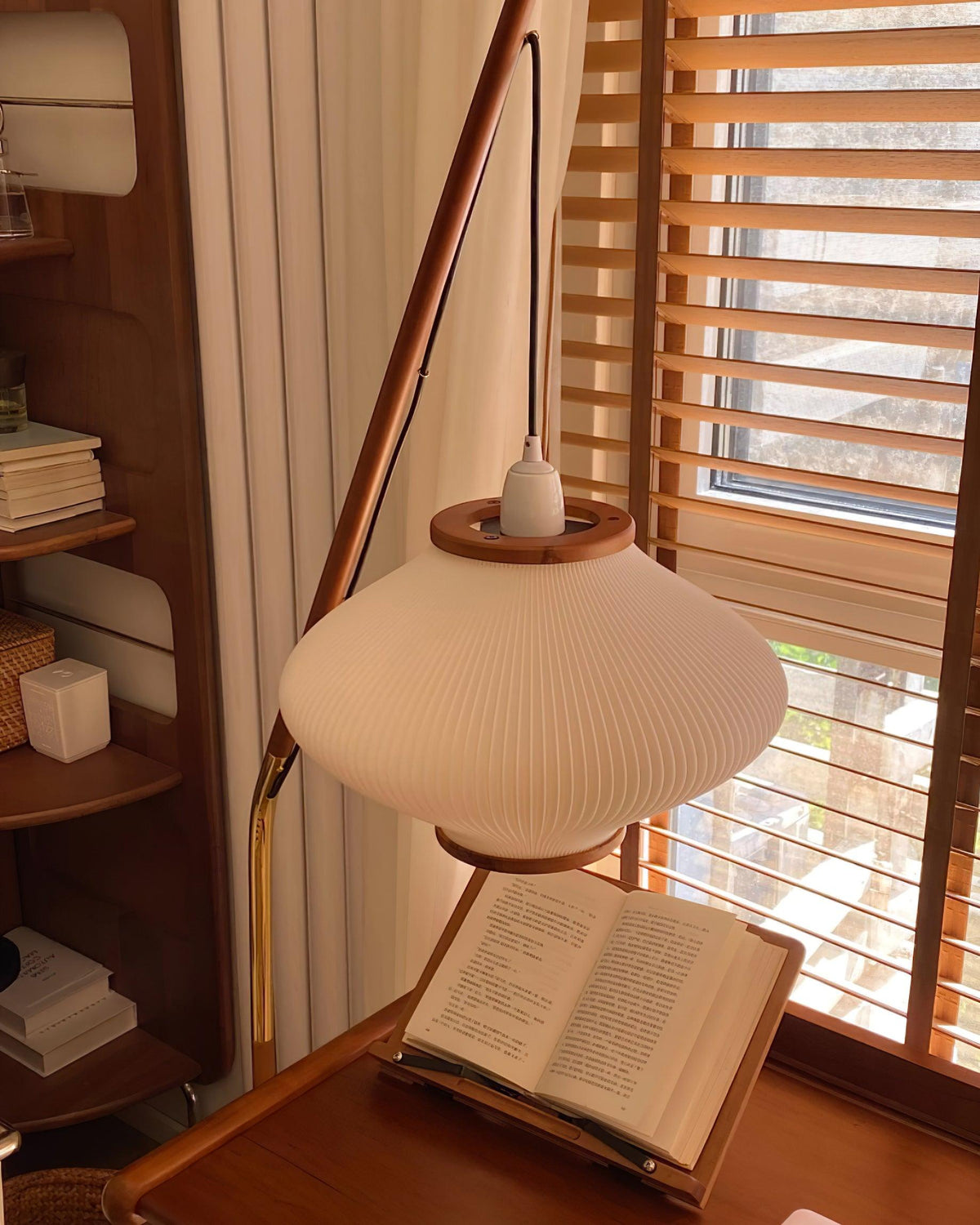 Ervenil Lampadaire en Bois d'Érable Et Verre Moderne du Milieu du Siècle