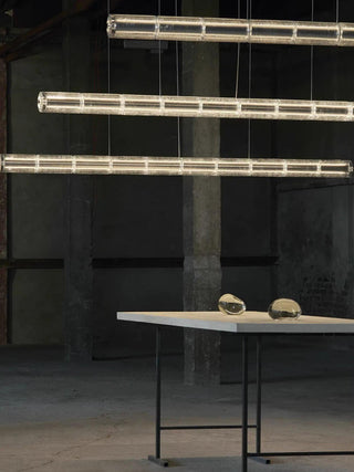 Lyliris Suspension Linéaire en Verre Minimaliste