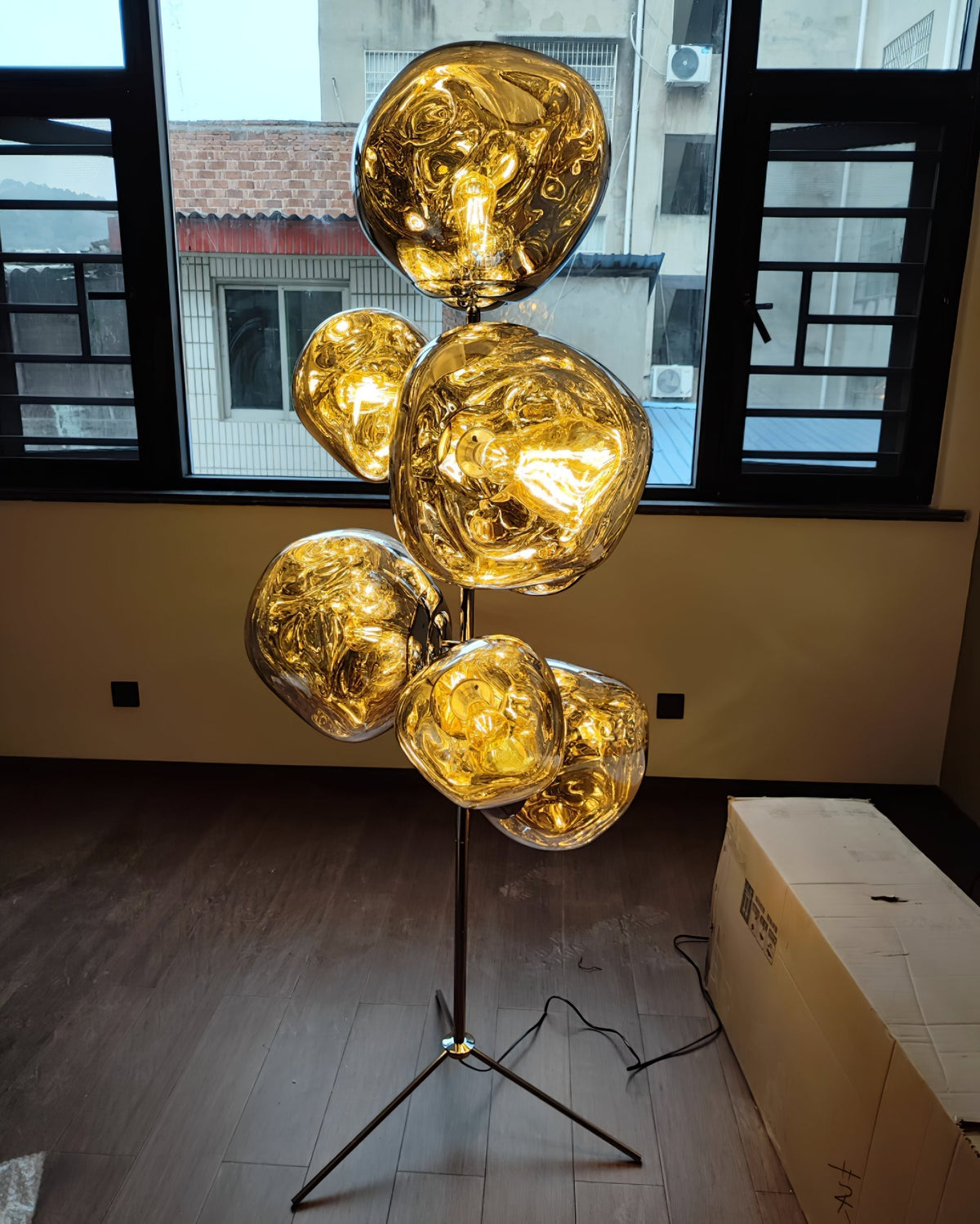 Calalielle Lampadaire
