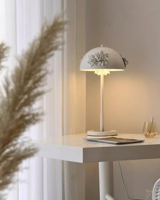Uvaris Romantic Crystal Table Lamp-Neutral Decor
