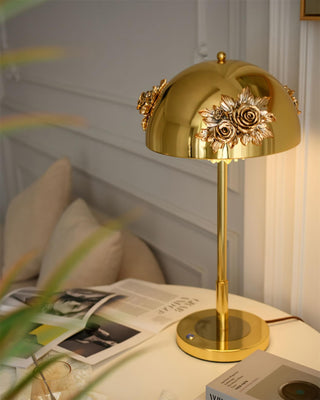 Uvaris Romantic Crystal Table Lamp-Neutral Decor