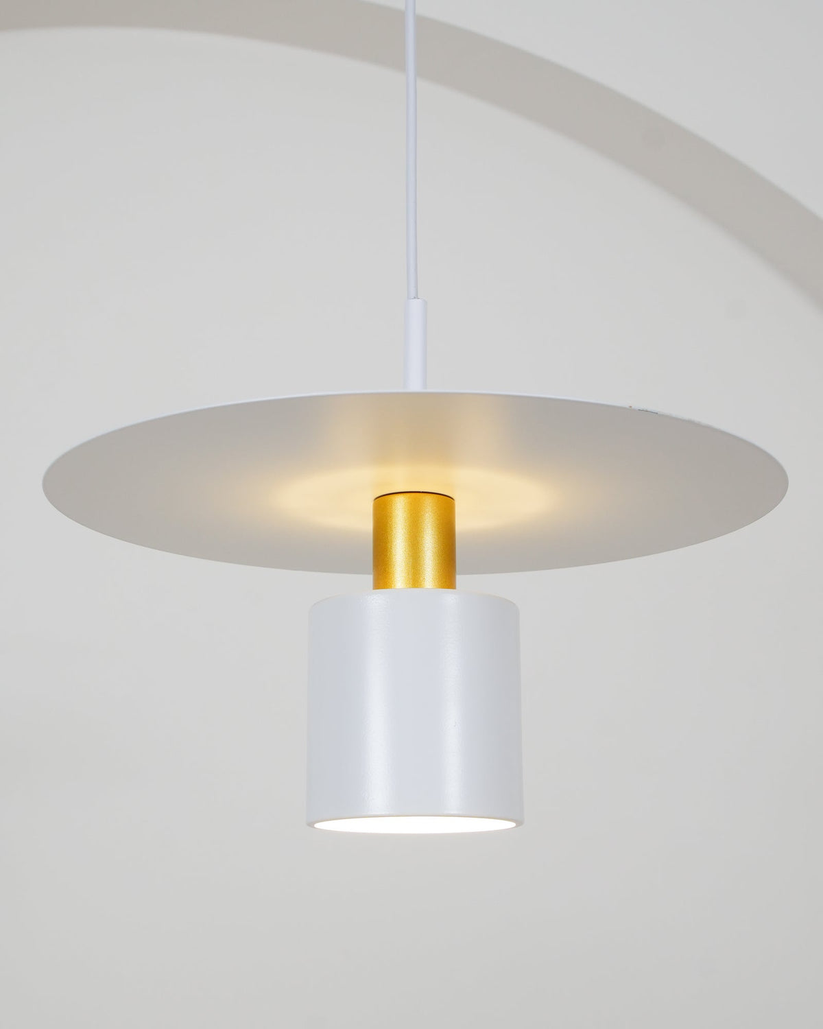 Darella Lampe suspendue cylindrique à disque industriel