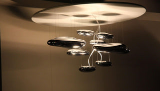 Lustra Lustre Sculptural en Aluminium