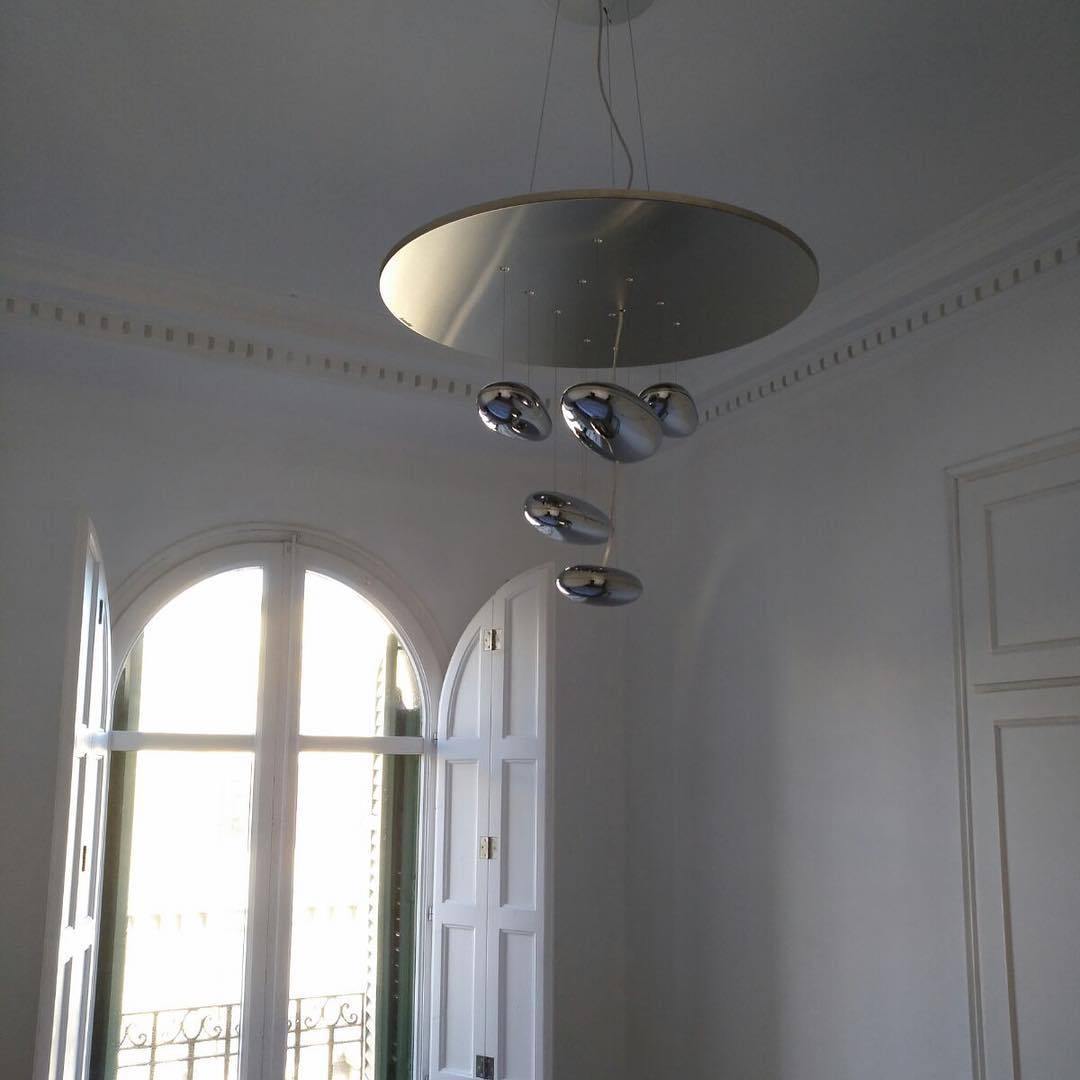Emileira Lustre Sculptural en Aluminium
