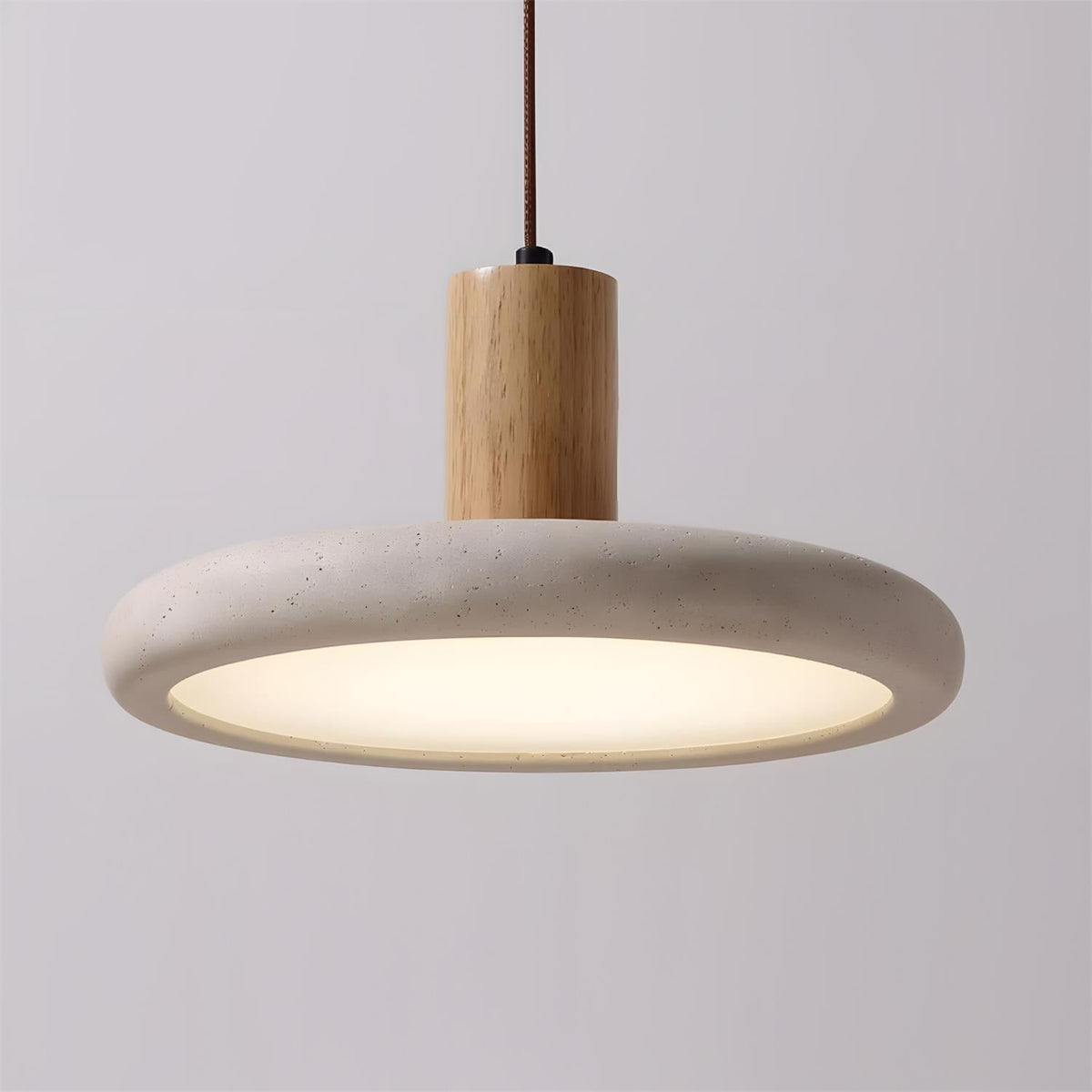 Velaelia Suspension