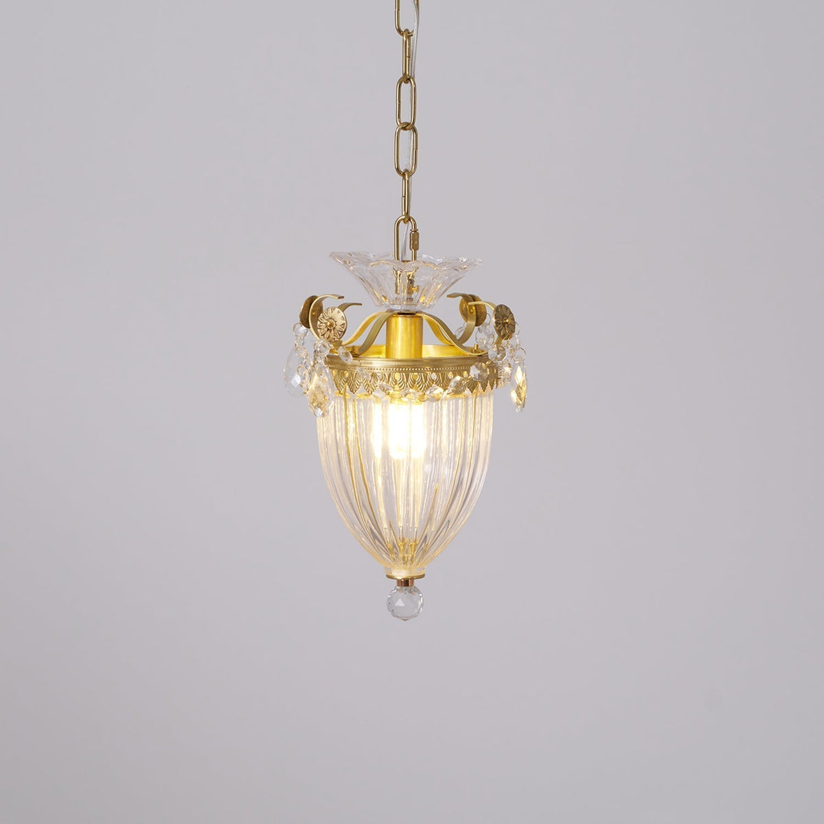 Pendant Lamp Vintage Glamour Crystal Drops-Neutral Decor