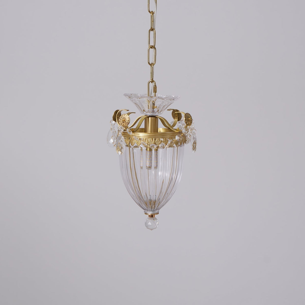 Pendant Lamp Vintage Glamour Crystal Drops-Neutral Decor