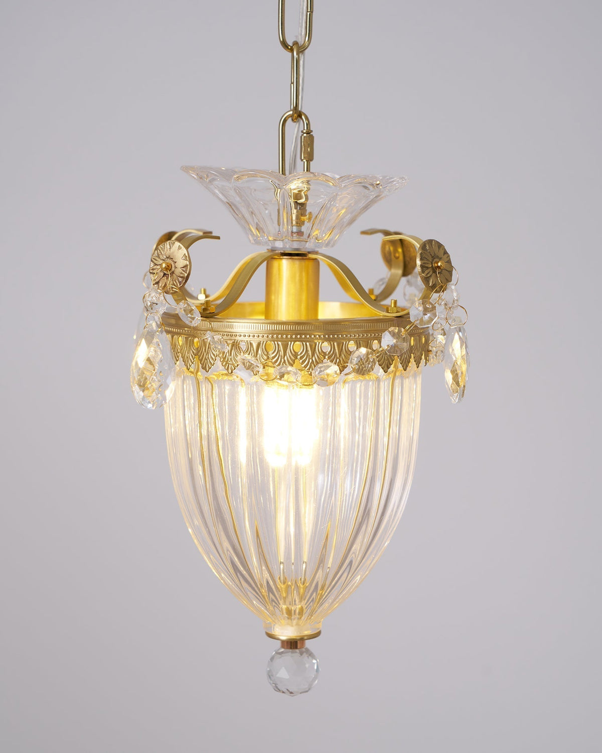 Pendant Lamp Vintage Glamour Crystal Drops-Neutral Decor