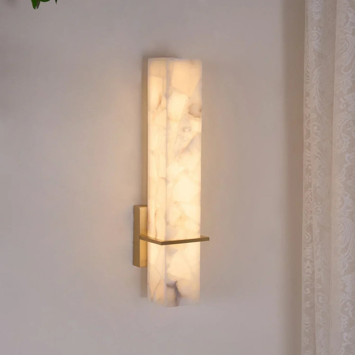 Ritta Wall Lamp White Alabaster Brass Modern Cuboid-Neutral Decor