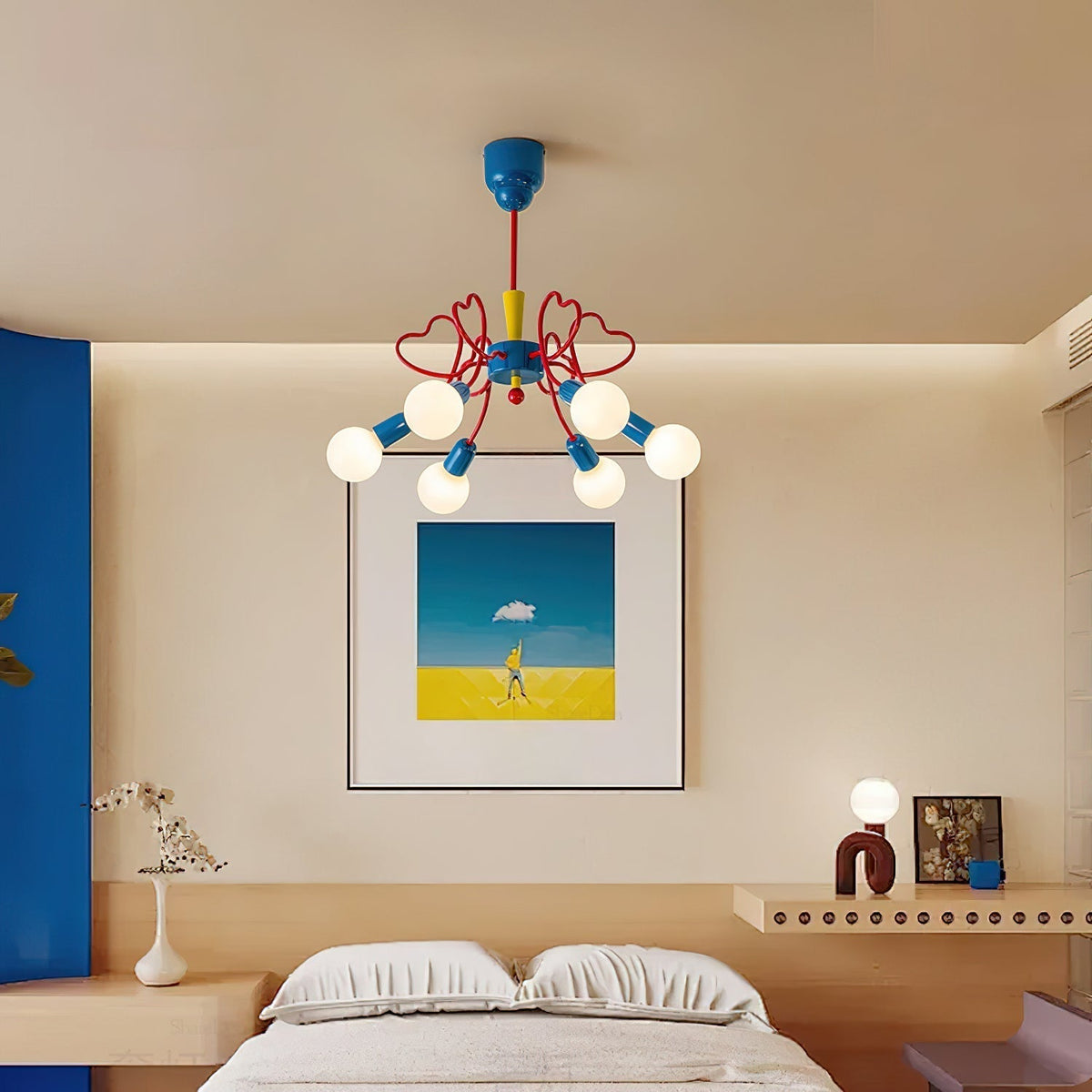 Chandelier Heart-Shaped Playful-Neutral Decor