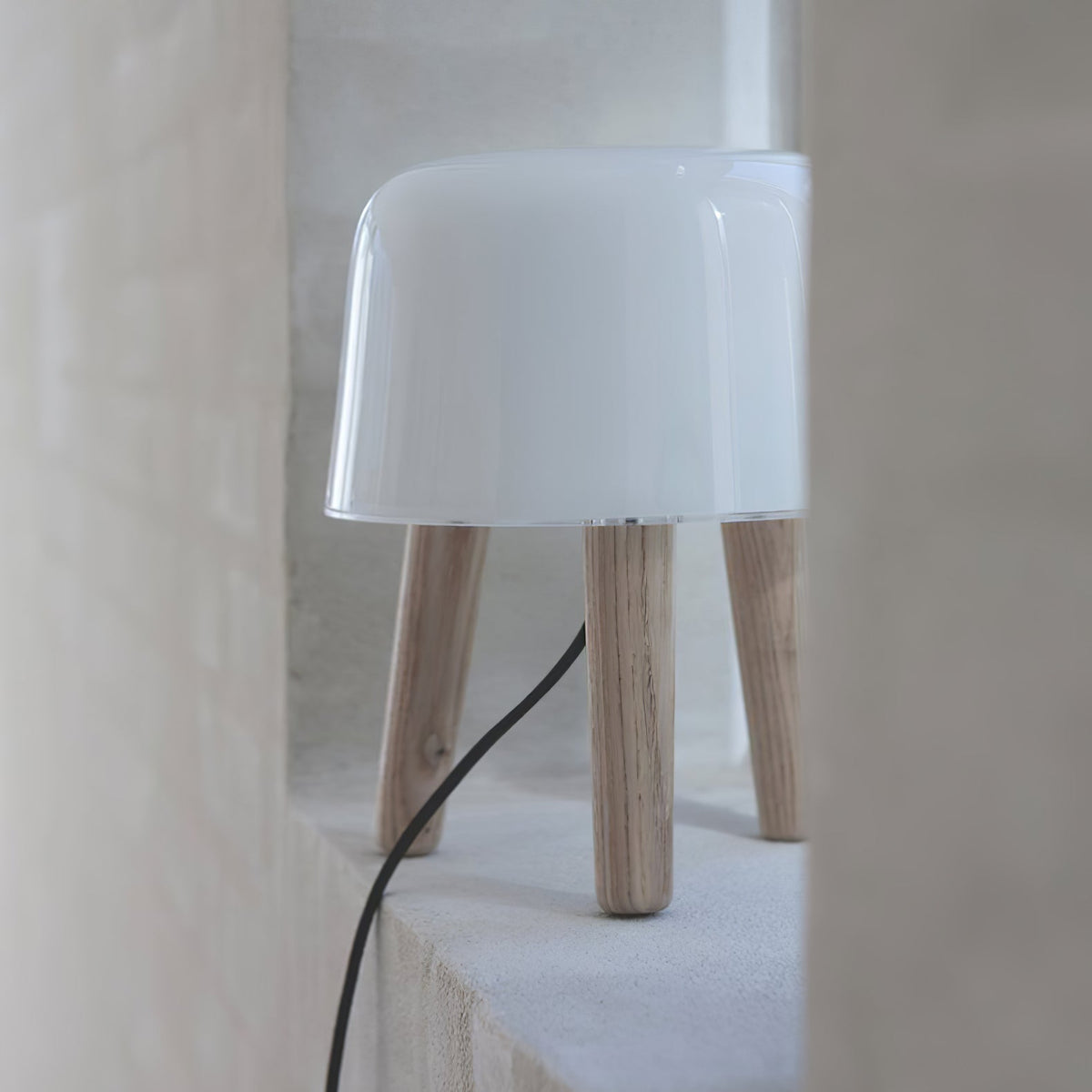 GlowPod Lampe de Table en Bois Nature & Blanc