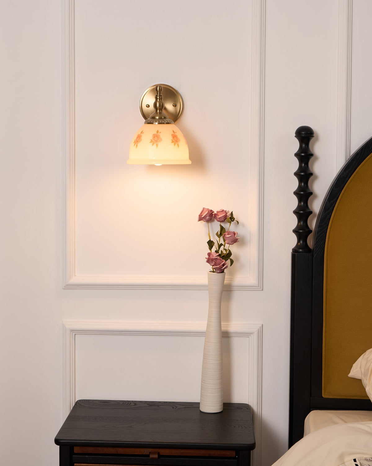 Mishya Floral Wall Lamp-Neutral Decor