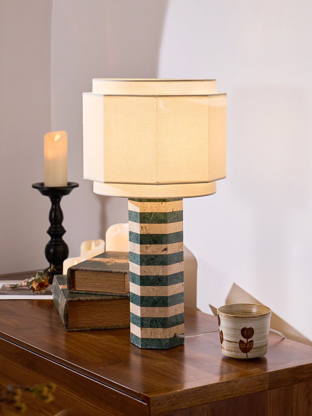 Stripes Lampe de Table en Tissu