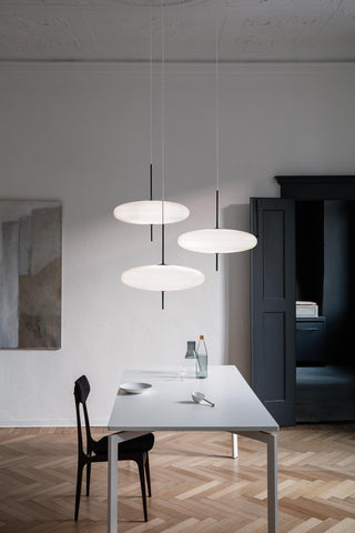Lustra Suspension Noir Peint Réuni pour Salon