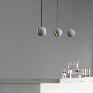 Solara Suspension Sphère en Béton Lune Minimaliste