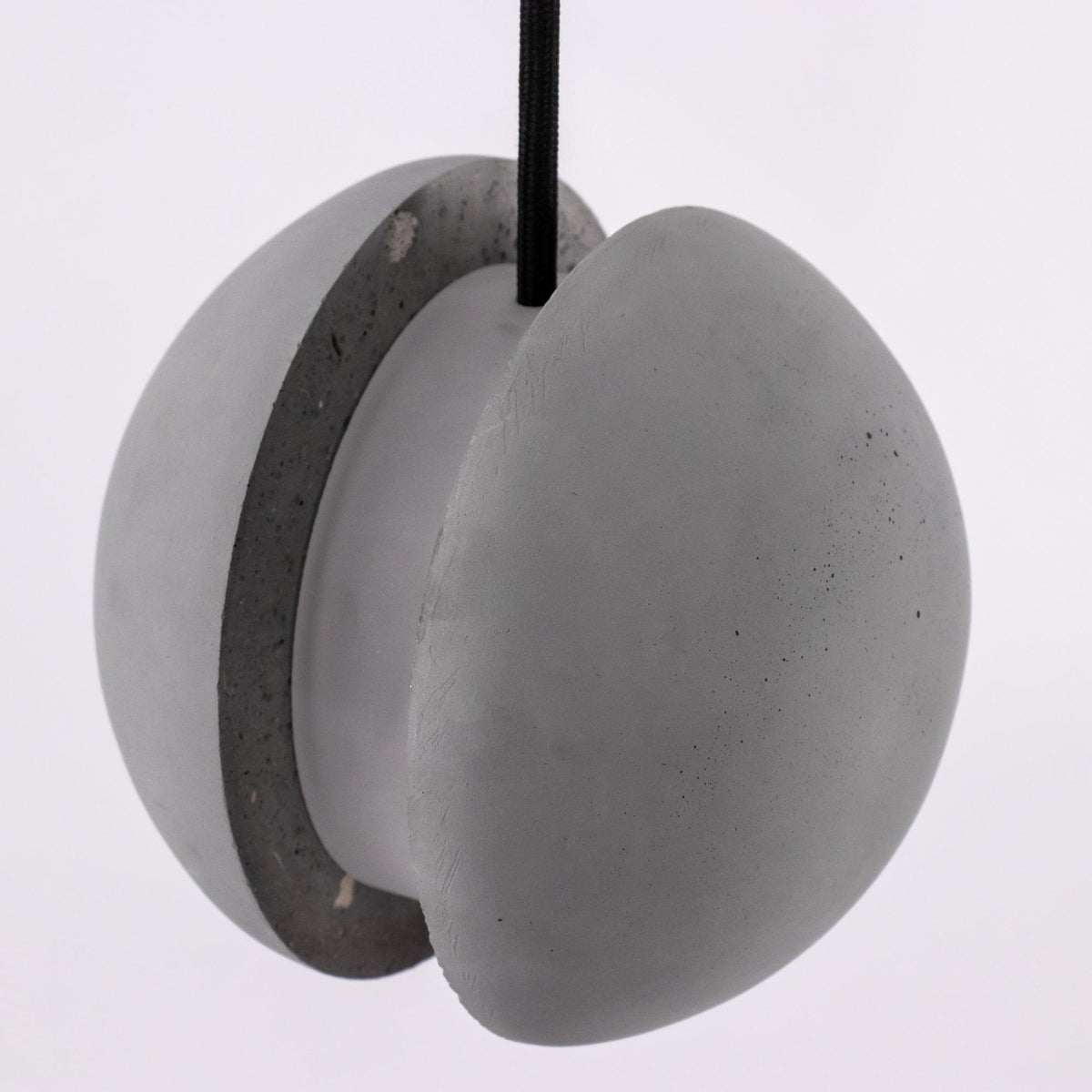 Finnetta Suspension Sphère en Béton Lune Minimaliste