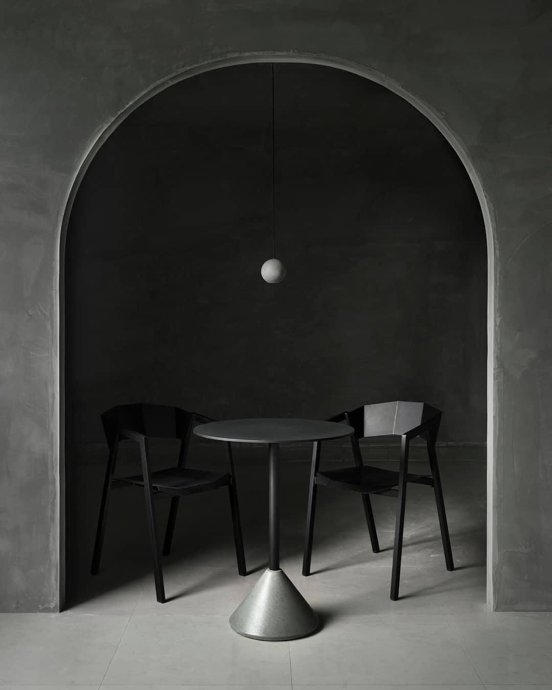 Finnetta Suspension Sphère en Béton Lune Minimaliste