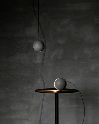 Solara Suspension Sphère en Béton Lune Minimaliste