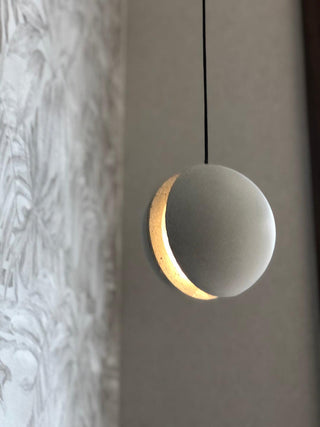 Solara Suspension Sphère en Béton Lune Minimaliste