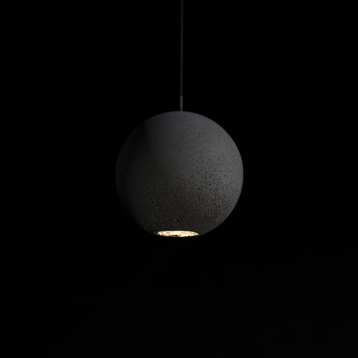Finnetta Suspension Sphère en Béton Lune Minimaliste
