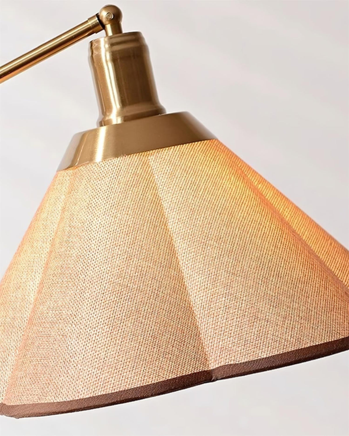 Lampadaire Oreloina