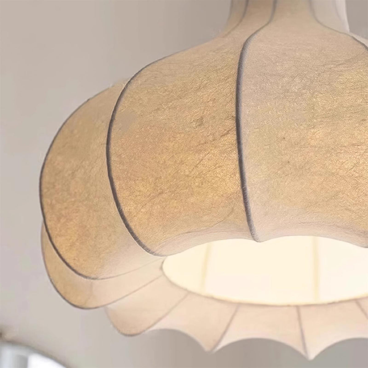 Pendant Light Silky Pleated Silk Shade White-Neutral Decor