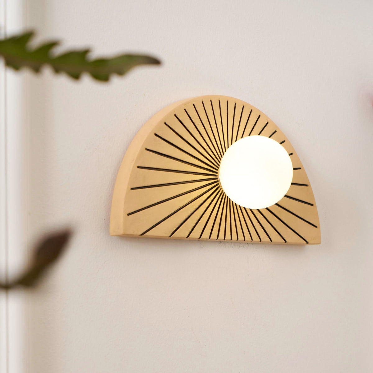 Nytheos Applique Murale Moderne Minimaliste En Résine Et Verre