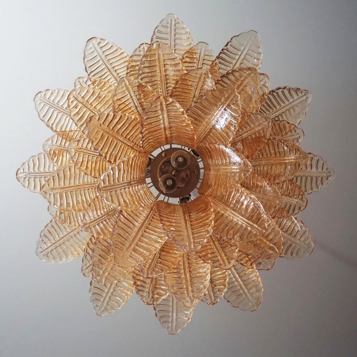 Lioria Lustre Ambre Feuille Verre Superposé Vénitien Élégance