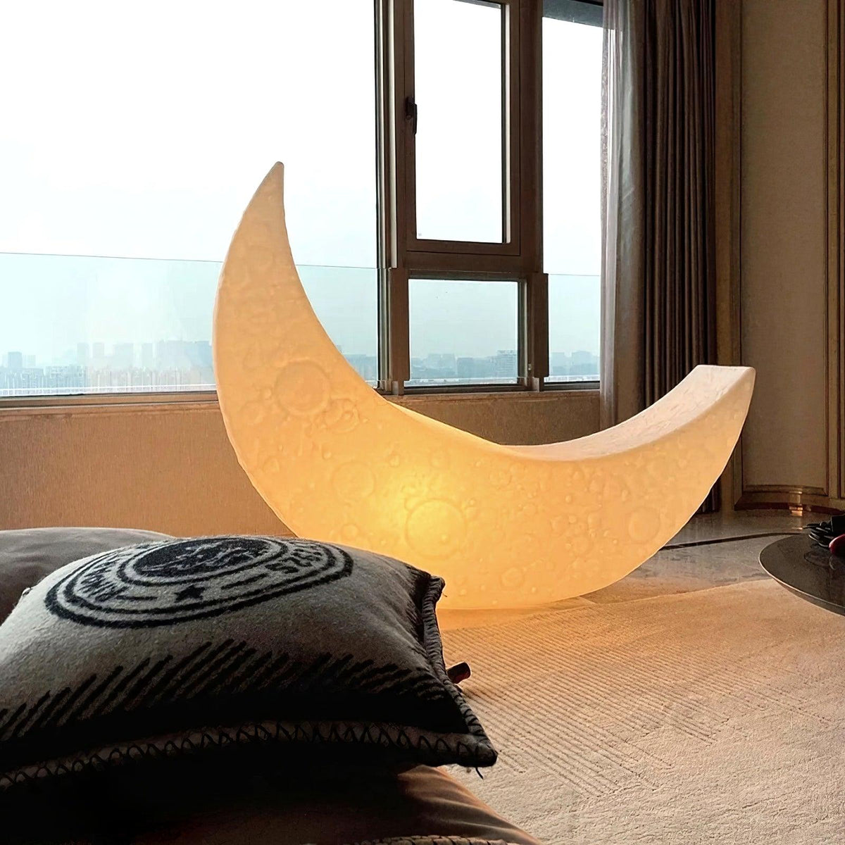 Zetheor Lampadaire en Résine Lune Croissante