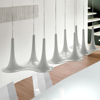 Solara Lampe suspendue en acrylique en forme de trompette contemporaine