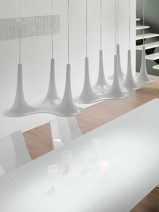 Solara Lampe suspendue en acrylique en forme de trompette contemporaine