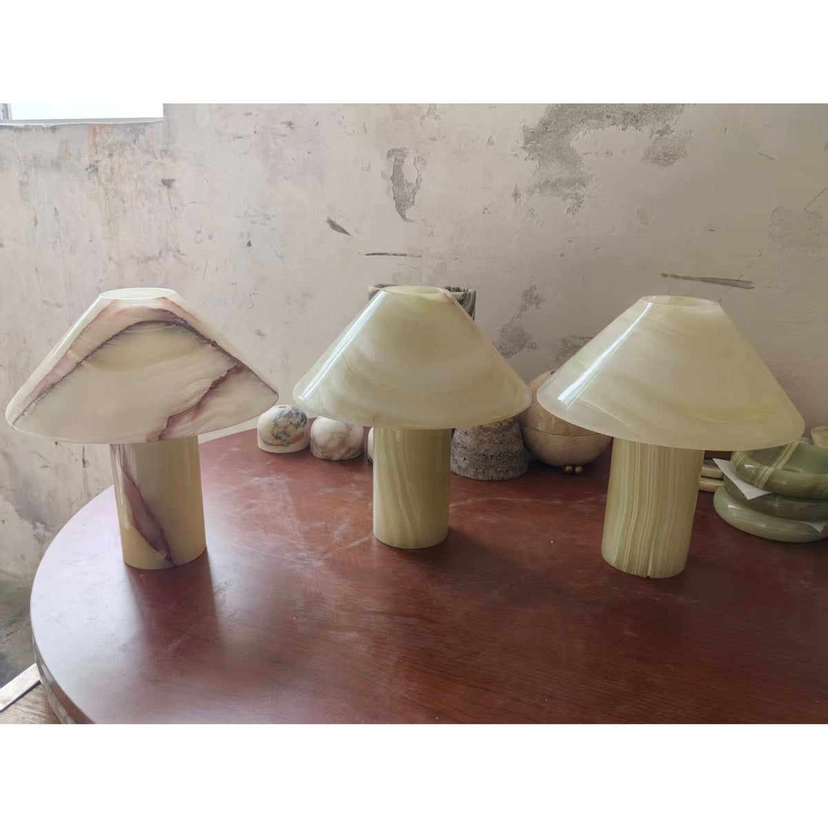 Pillar Lampe de Table en Pierre