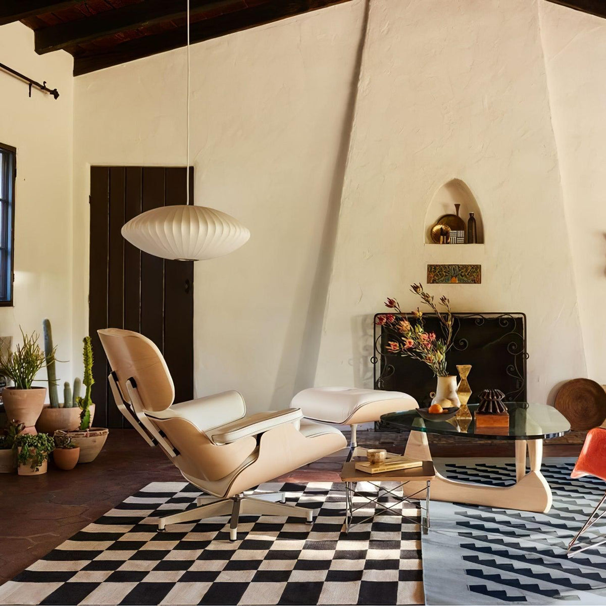 Alvaris White Modern Pendant Light-Neutral Decor