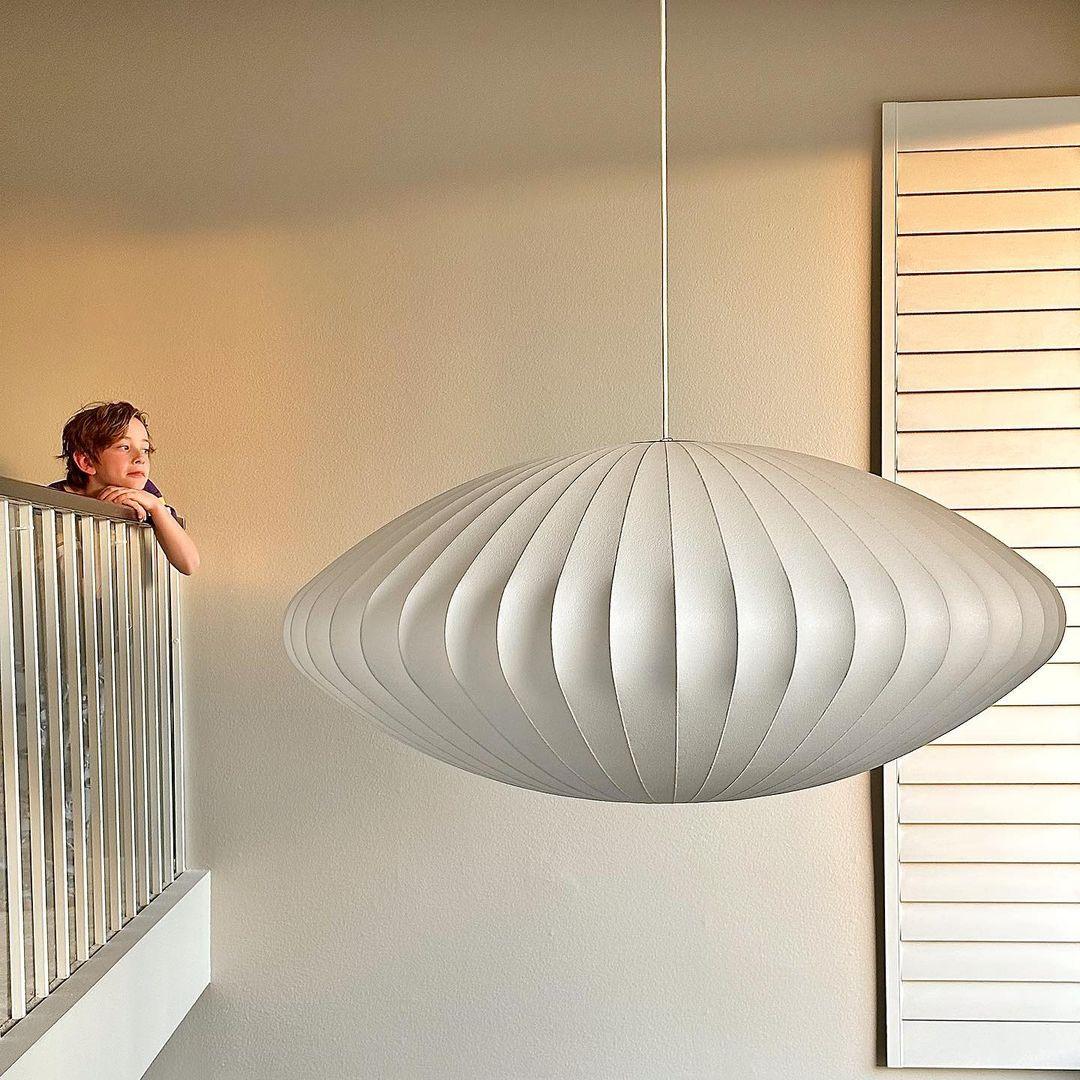 Alvaris White Modern Pendant Light-Neutral Decor