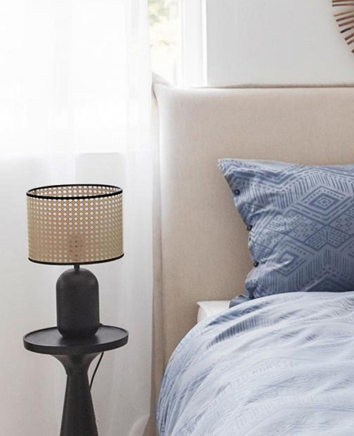 Ravarielle Lampe de Table Moderne en Bambou