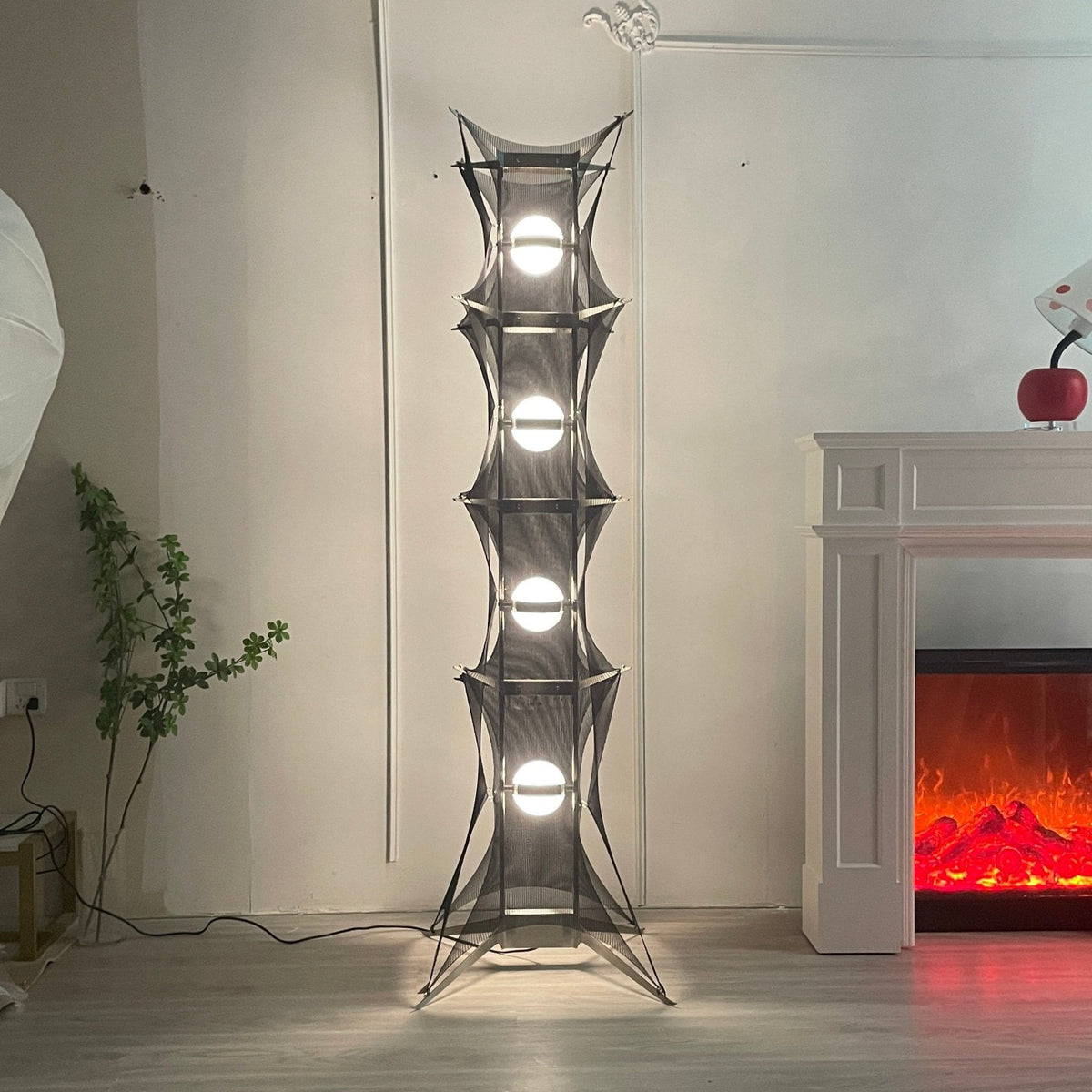 Miroia Moderne Lampadaire