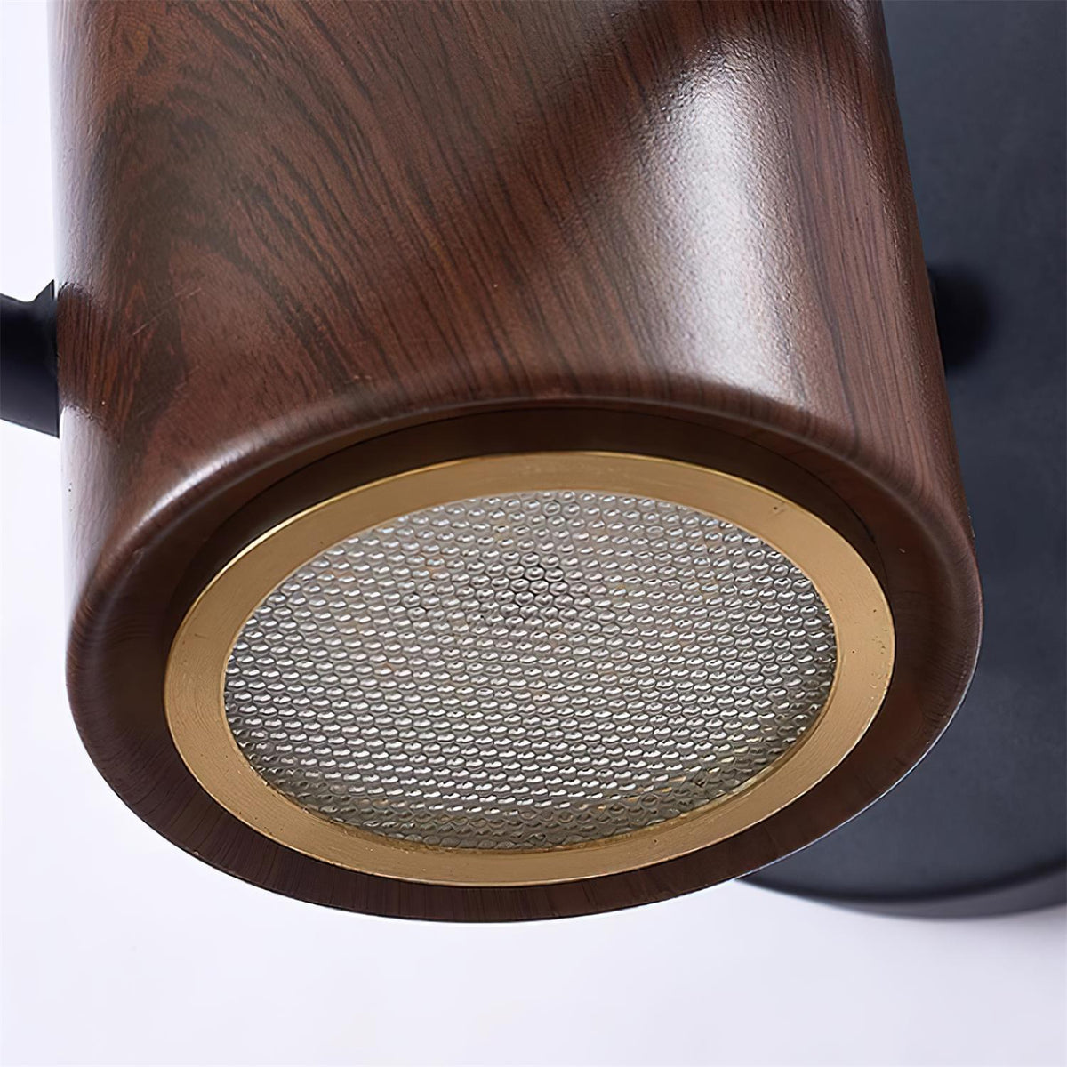 Velora Wall Lamp Adjustable-Neutral Decor