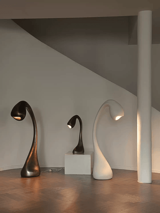 Umer Grande Lampadaire Sculptural