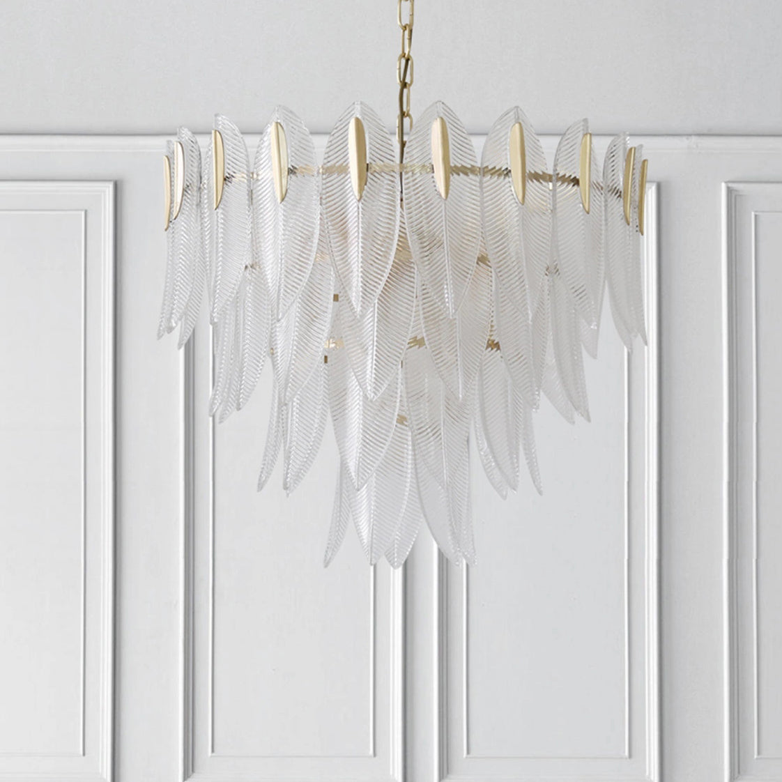 Ivthayra Lustre Postmoderne en Laiton et Verre de Luxe