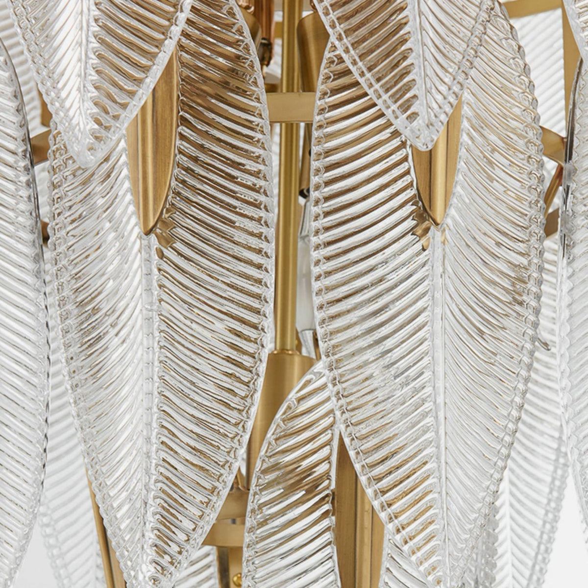 Ivthayra Lustre Postmoderne en Laiton et Verre de Luxe