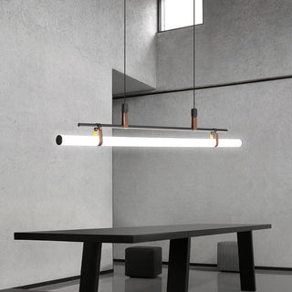 Avenel Suspension Linéaire Simple. Métal/Acrylique. Noir/doré. Chambre-Luire