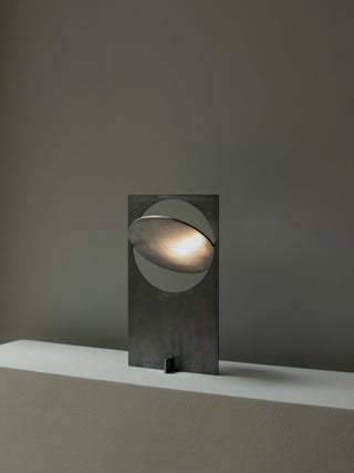 Sixor Lampe de Table en Acier Futuriste